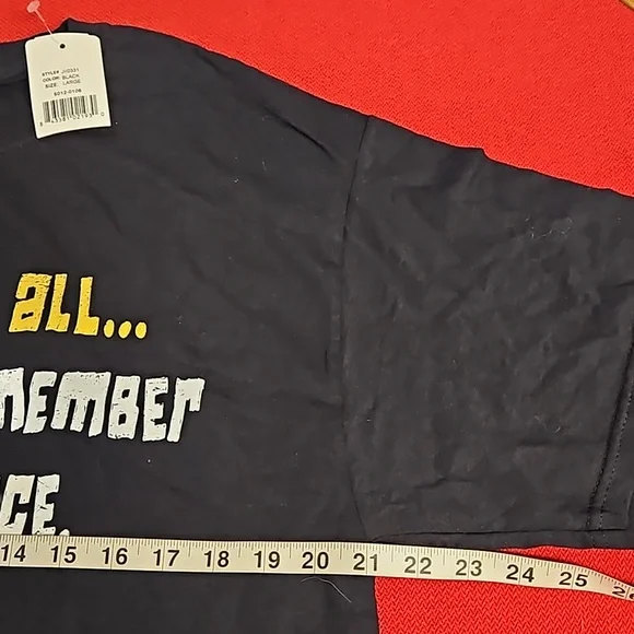 'I do know it all, I just can't remember it all at once.' black graphic tee Lg - Picture 3 of 5